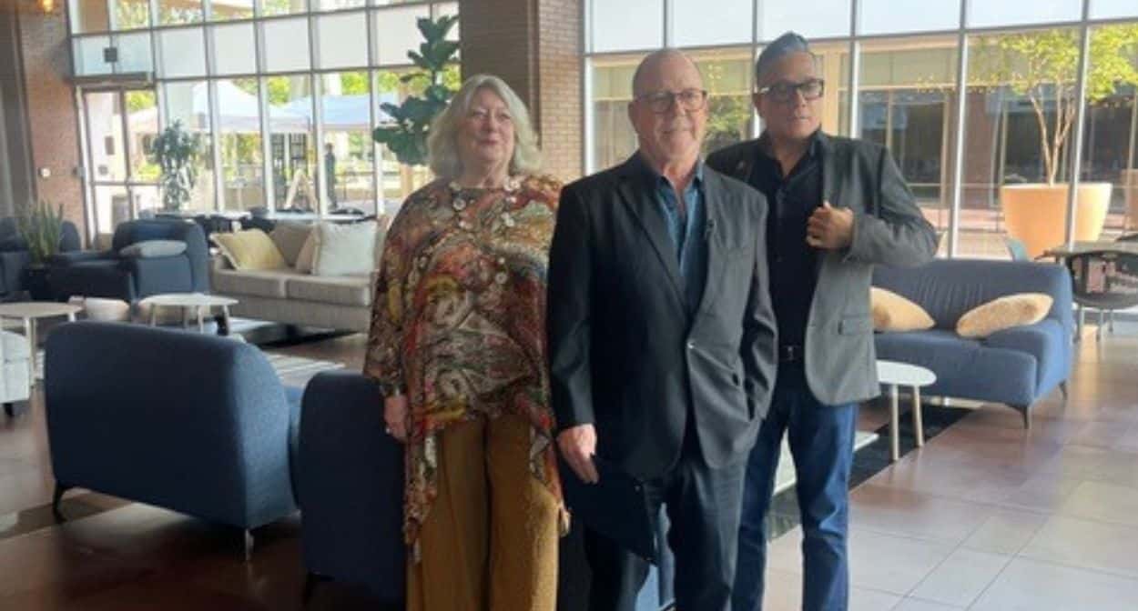 Looking Ahead Join the Movement